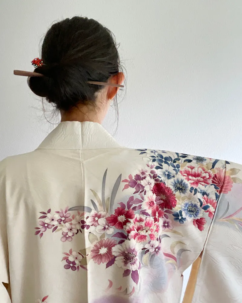 Embroidery of Japanese Traditional Flower Haori Kimono Jacket