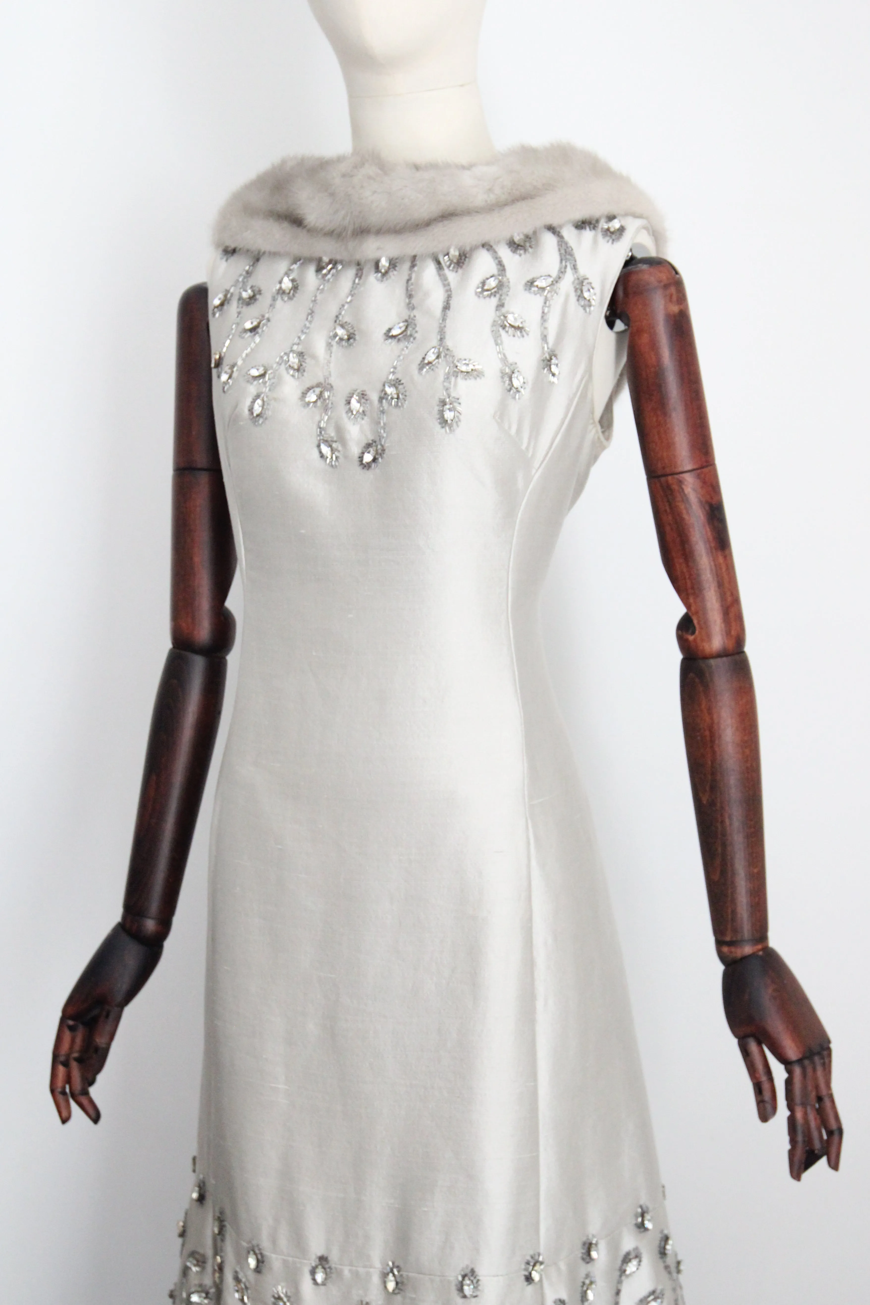 "Silver Silk & Rhinestones" Vintage 1960's Shantung Silk & Beadwork Cocktail Dress UK 10-12 US 6-8