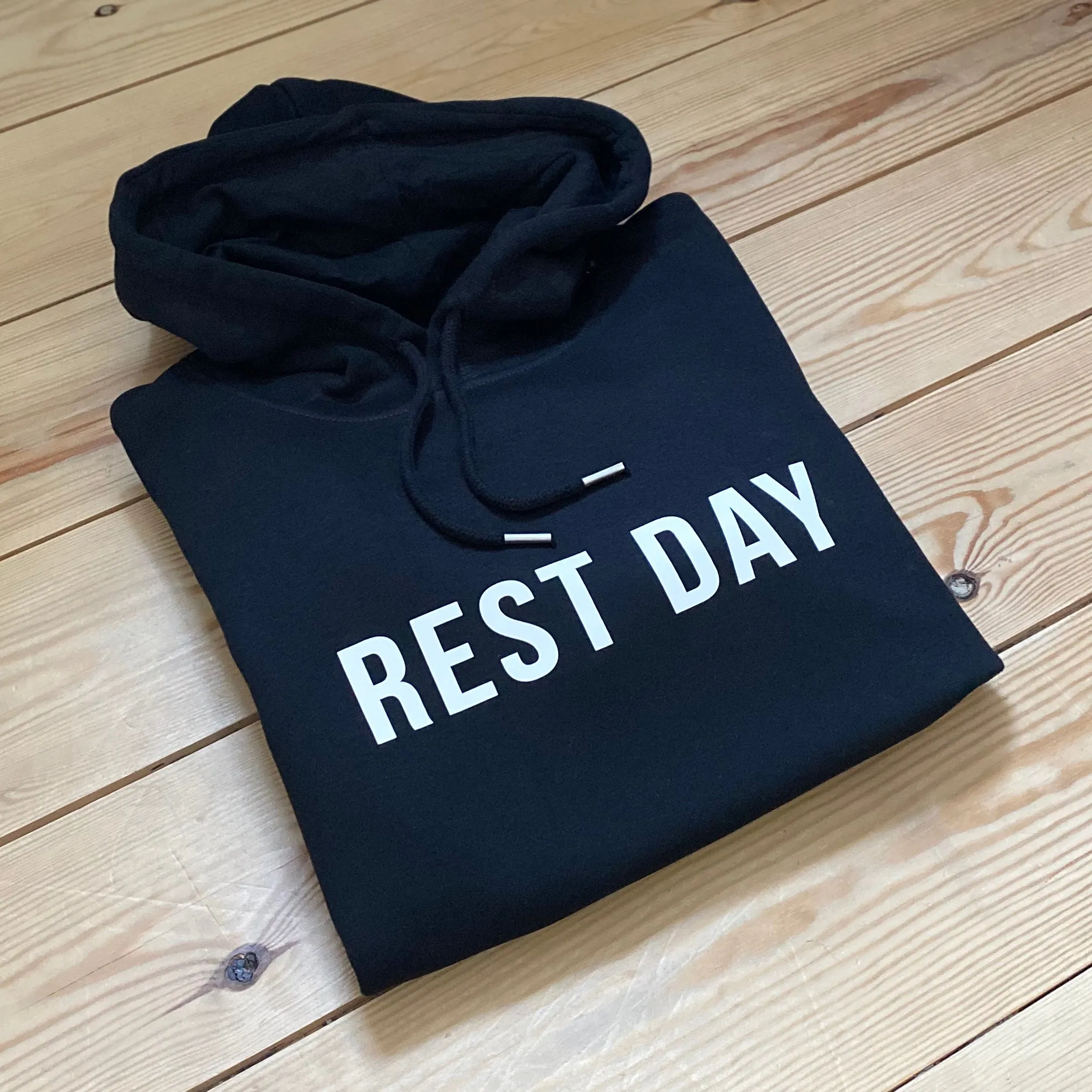 Rest Day Hoodie - printed (w)