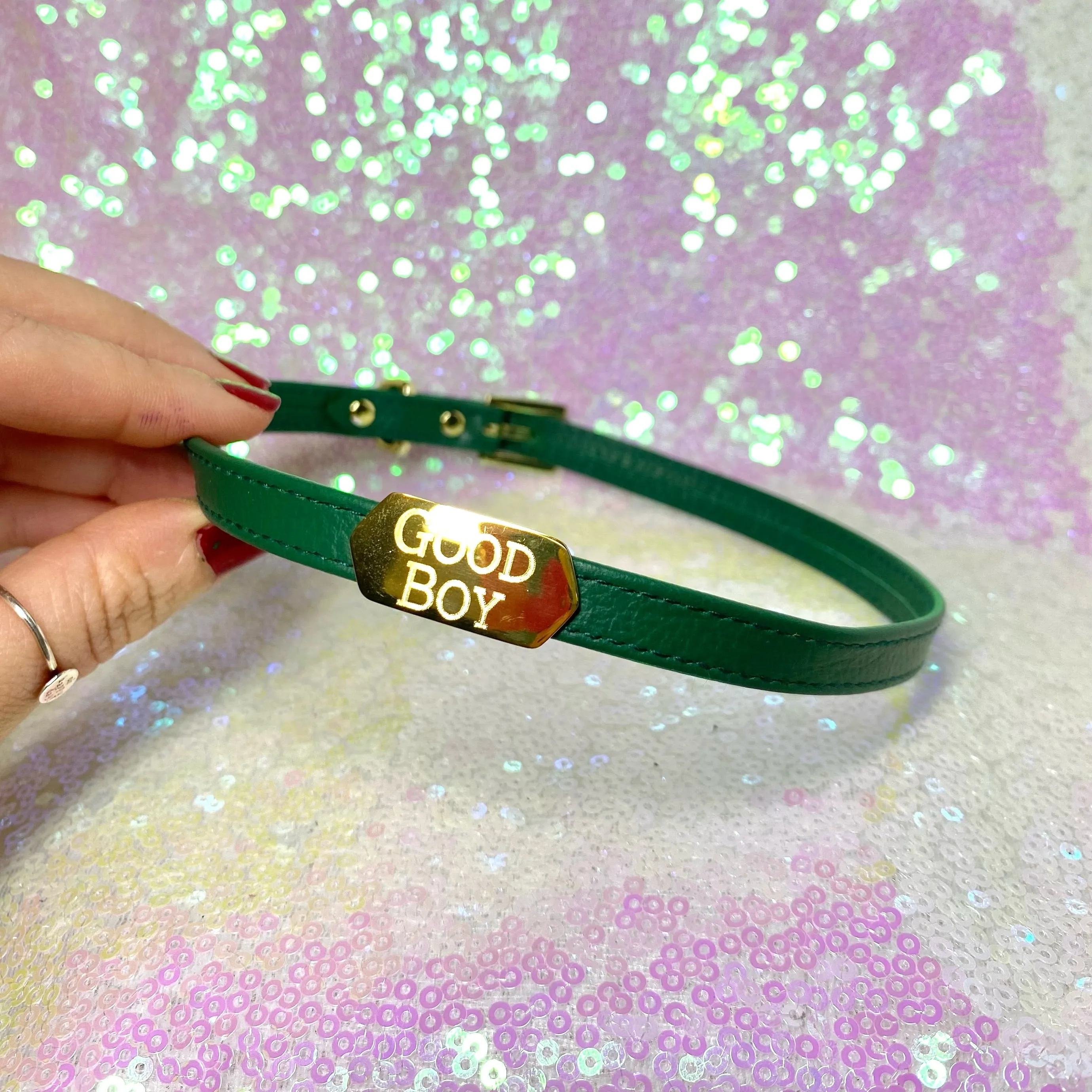 Sample Sale - Engraved Hexagon Mini Collar - Emerald and Gold - 14.5"-16.5"