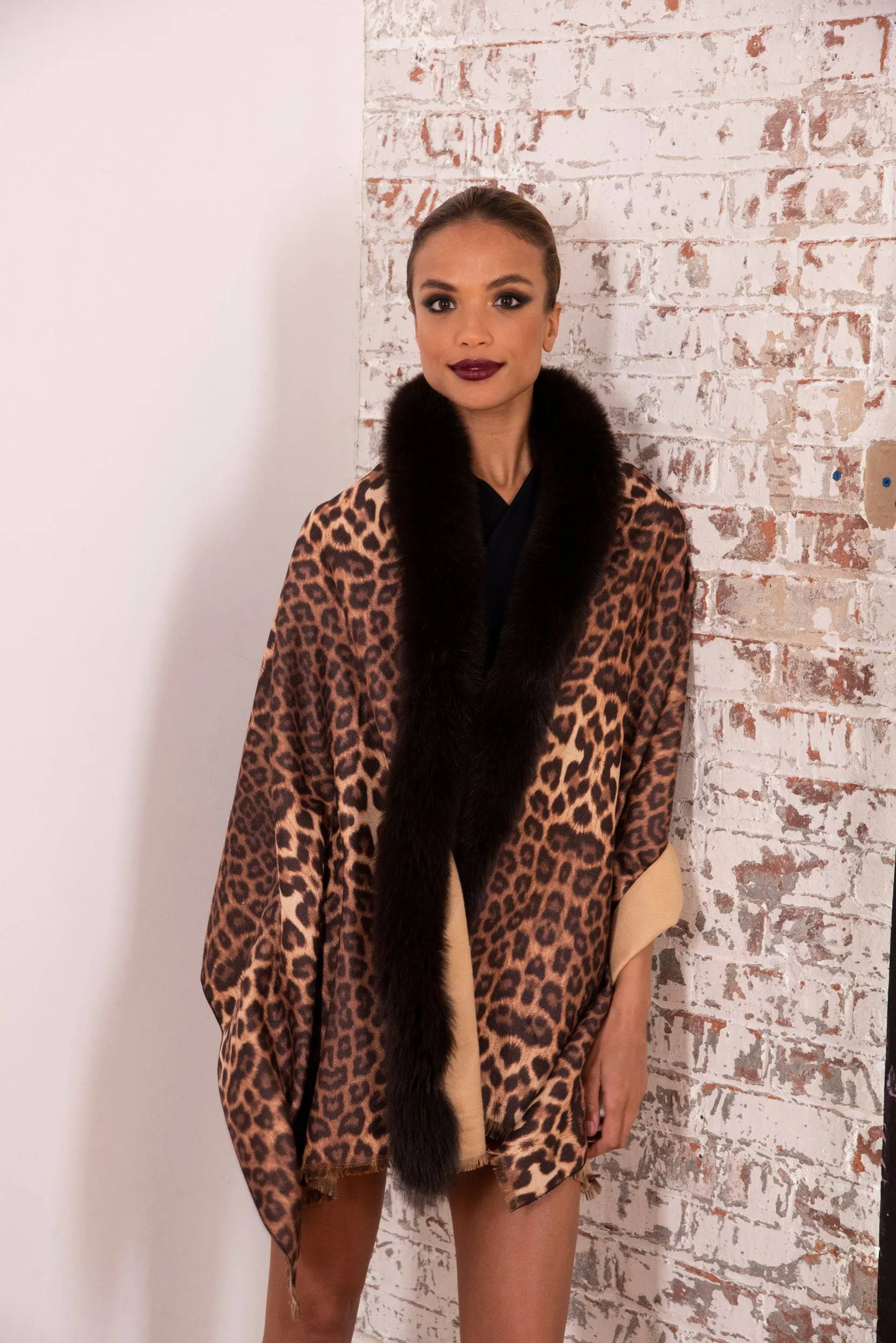 Stylish Wrap with Fox Fur Collar Trim | La Fiorentina