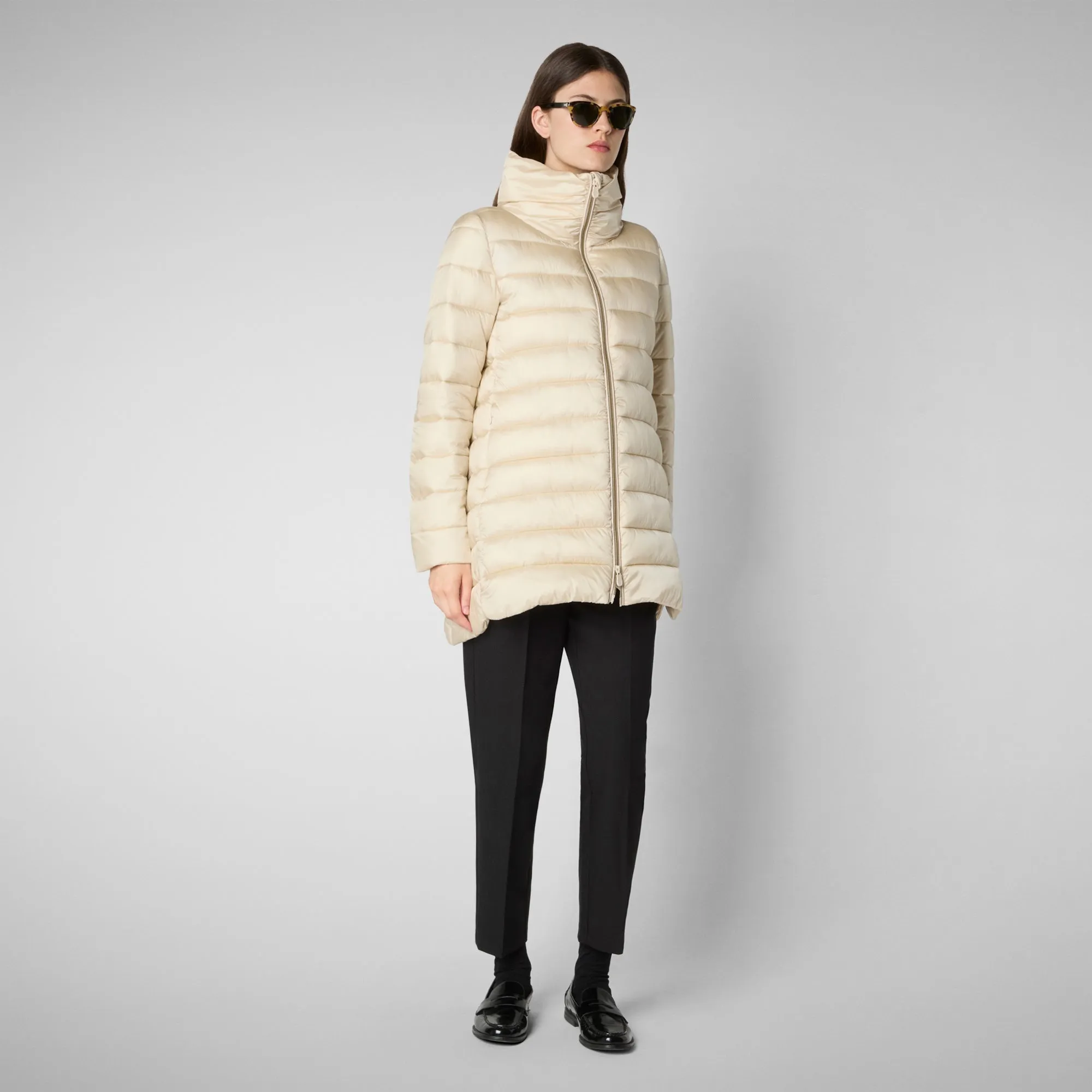 Women's Hooded Animal free Puffer Coat Lydia in shore Beige