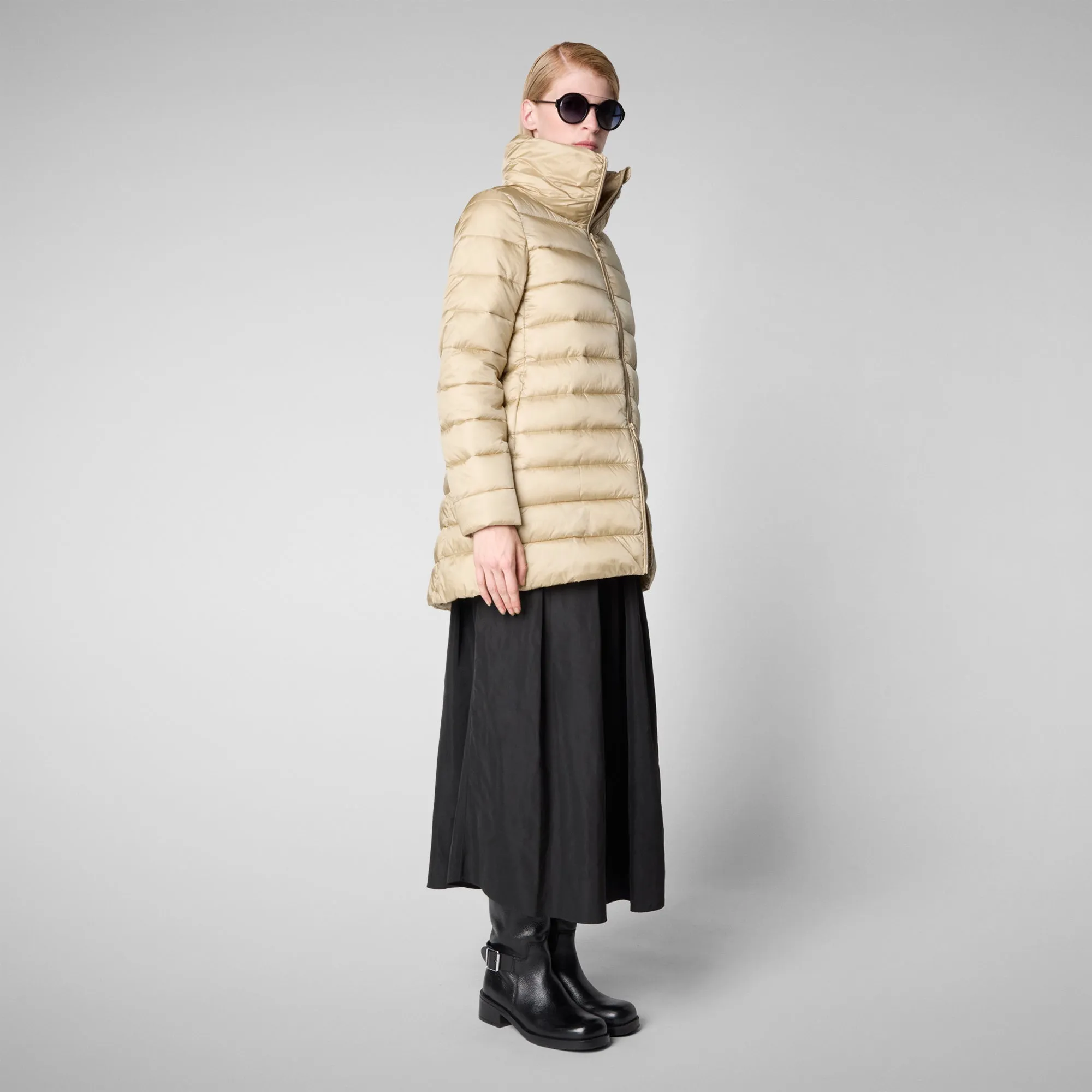 Women's Hooded Animal free Puffer Coat Lydia in Wood Beige