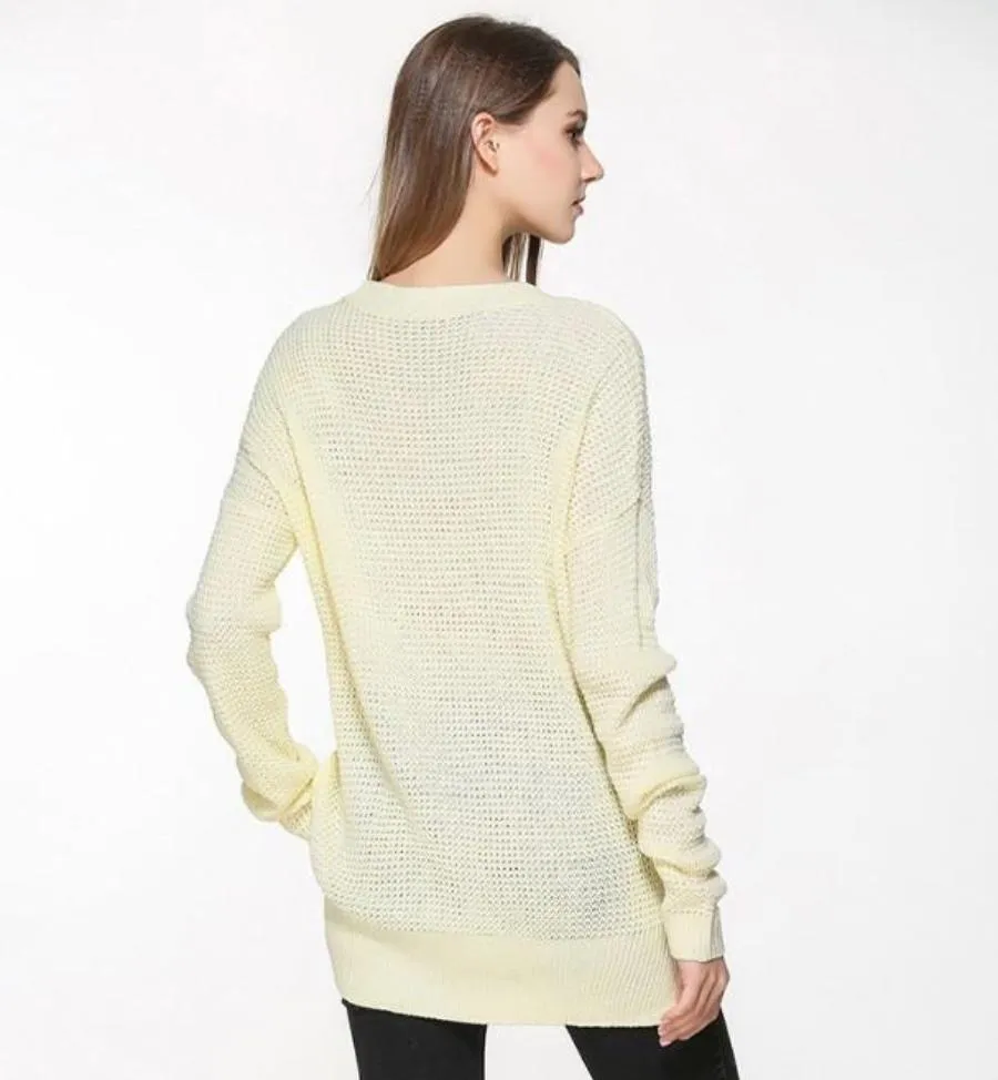 Womens Relaxed Fit Round Neck Sweater